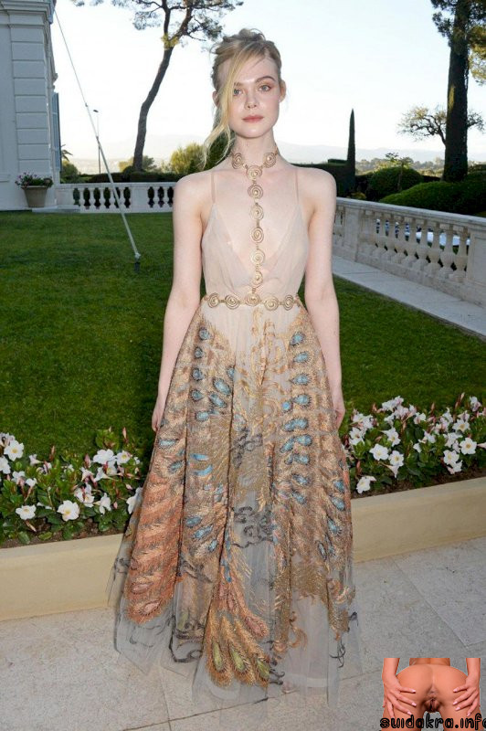 stars cannes dressed fanning dress